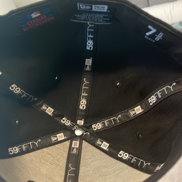 Fitted Yankees hat - Picture 3 of 3